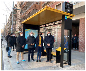 Imatge pels mitjans: Col·locar marquesines a totes les parades d'autobús